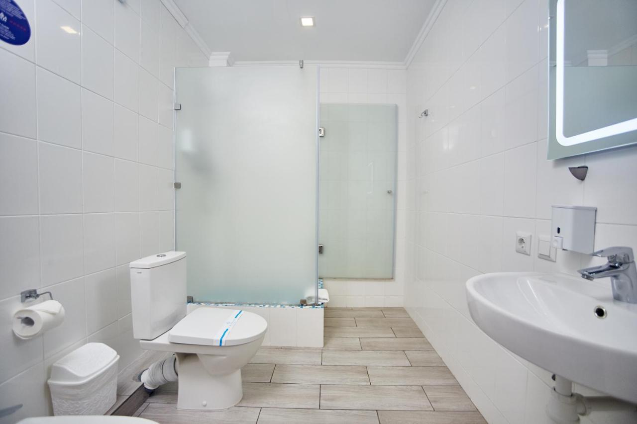 Family Hotel Happy Inn Zatoka Luaran gambar