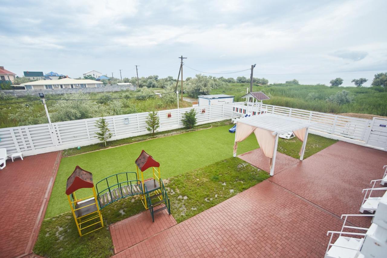 Family Hotel Happy Inn Zatoka Luaran gambar