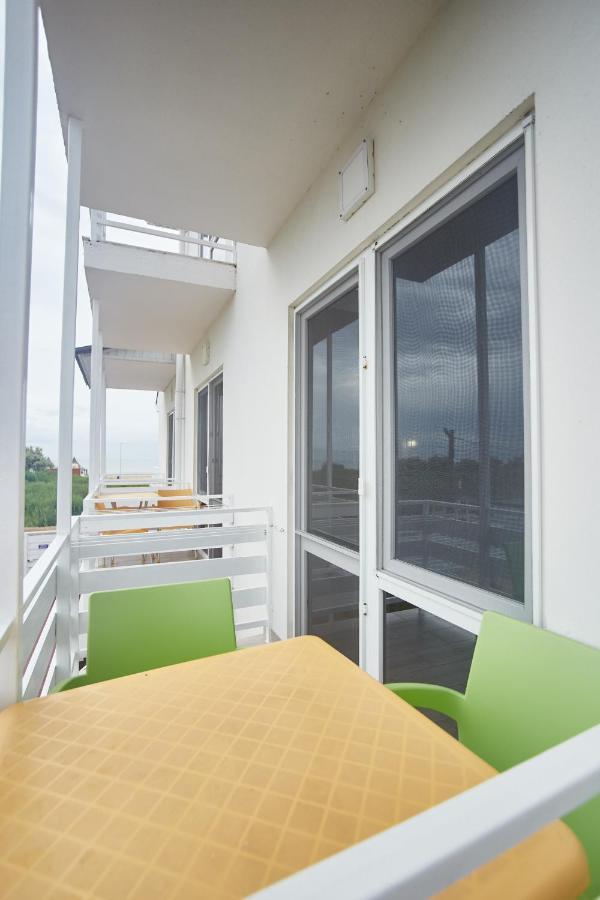 Family Hotel Happy Inn Zatoka Luaran gambar