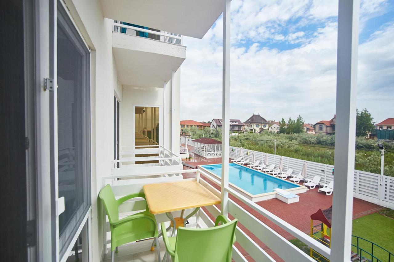 Family Hotel Happy Inn Zatoka Luaran gambar